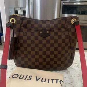 Louis Vuitton South Bank Besace